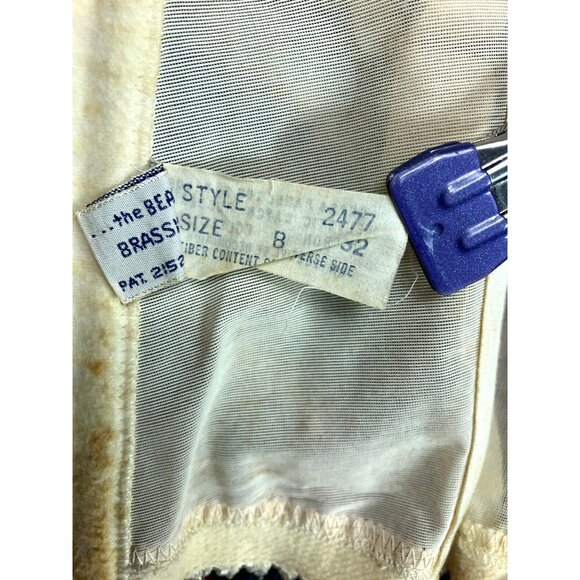 26 - 28 waist Vintage 50s Mariga Bustier With Attached Garters 32 B - Picture 3 of 4